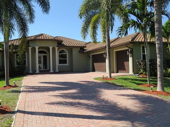 4th image of 12360 NW 18th St