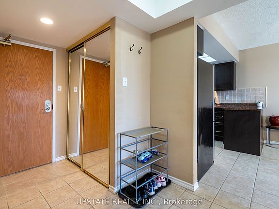 4th image of 310 Mill St S #306