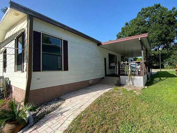 3rd image of 1622 Calvin Cir