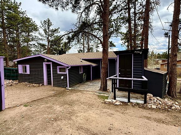 3rd image of 60 Pine Nut Ln