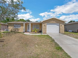 10016 Glen Moor Ln, Port Richey, FL 34668