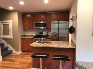 2809 SW Nevada St, Seattle, WA 98126