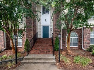 140 James Rd UNIT 2C, High Pt, NC 27265