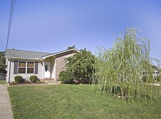 575 Somerset Ln, Clarksville, TN 37042