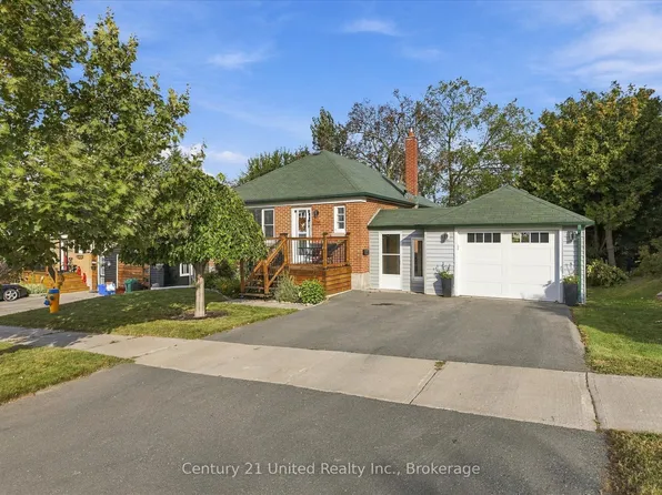 766 Devon Ave, Peterborough, ON K9J 4P2