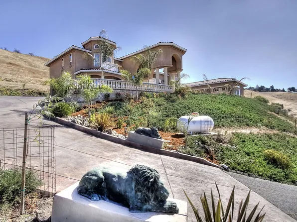 3799 Pleasant Vista Dr, San Jose, CA 95148