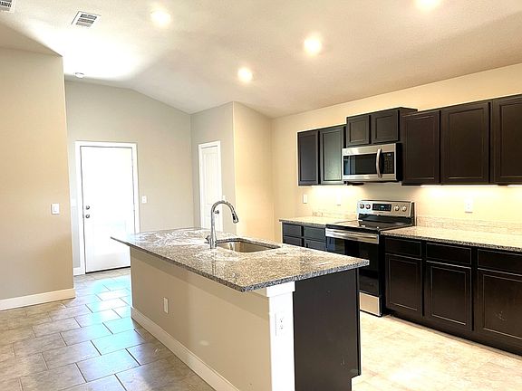5th image of 9108 Antelope Ave