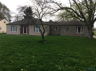 907 Huddle Rd, Napoleon, OH 43545