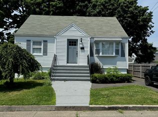 320 Norland Ave, Bridgeport, CT 06606