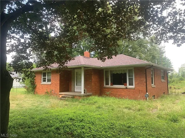 778 Braceville Robinson Rd NW, Newton Falls, OH 44444