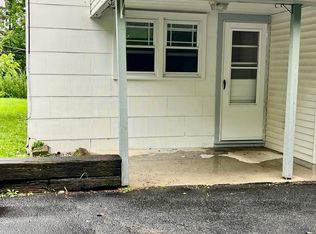 208 1st St FLOOR 1, Dalton, PA 18414