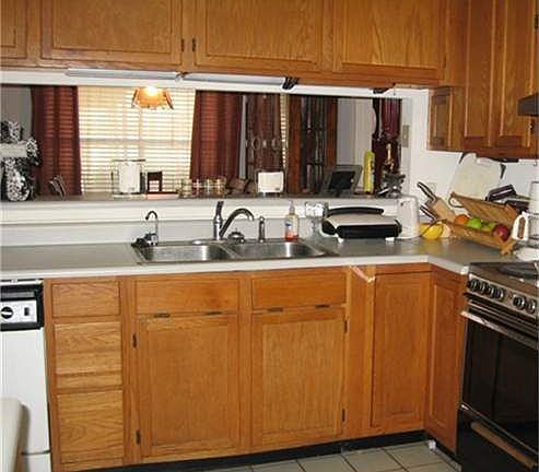 5th image of 2520 Ewell Dr