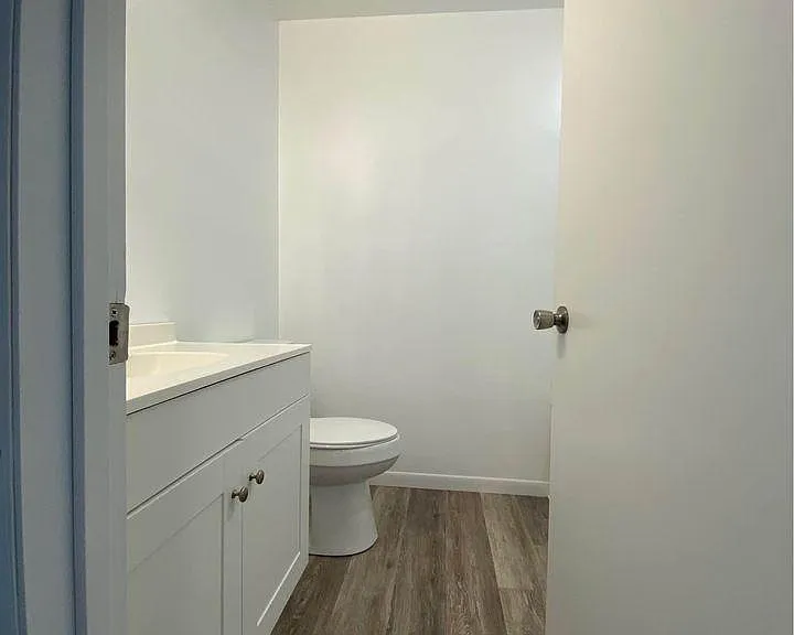 315 Hagood St — Photo 8