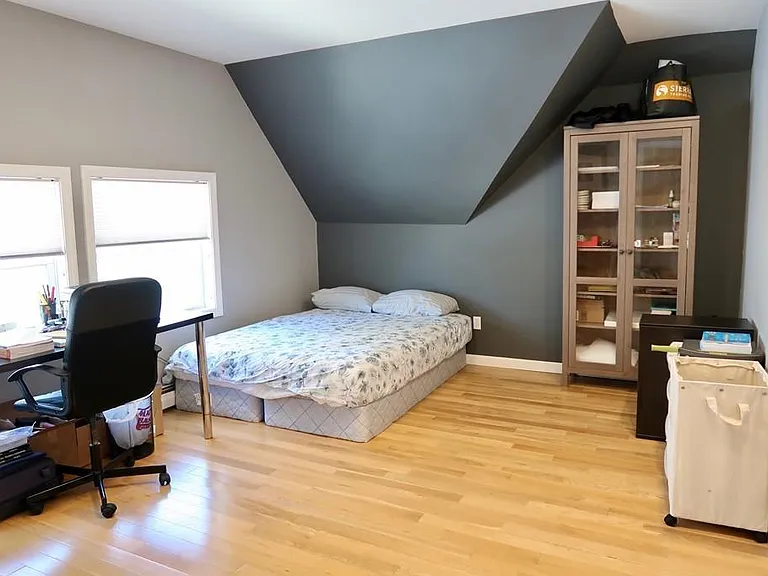 190 Summer St #402 — Photo 6