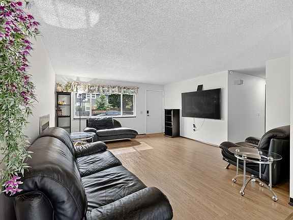 4th image of 5615 SE 97th Ave