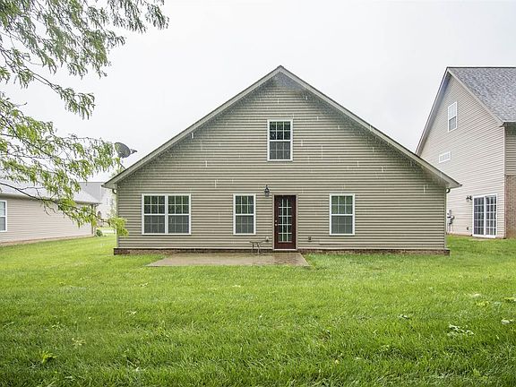4th image of 165 Alexa Ln
