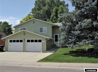 970 Dundee, Casper, WY 82609