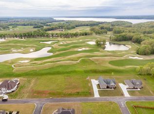 655 Golf Trail Rdg, Muscle Shoals, AL 35661