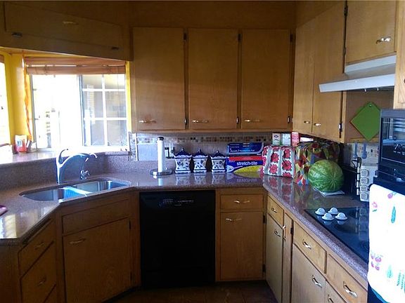 3rd image of 12922 Brookshire Ave