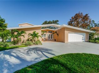 810 Royal Dr, Largo, FL 33770