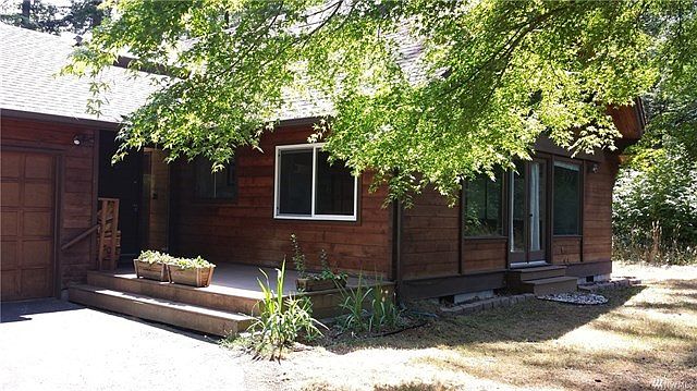 1st image of 4808 Yorkshire Dr SE