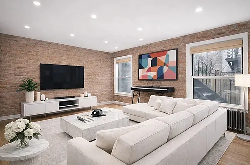 72 Carmine St #2G Photo 1