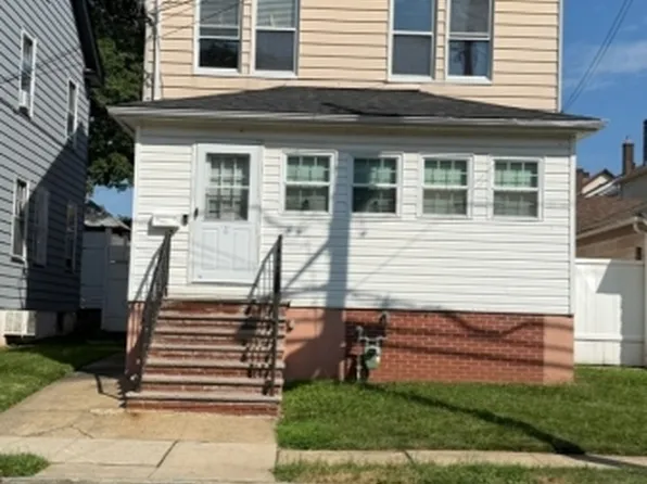 761 Cedar Ave, Elizabeth City, NJ 07202