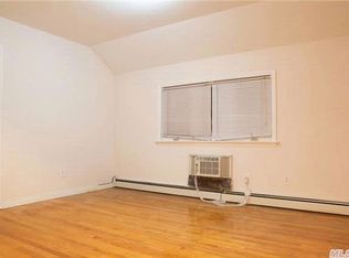 3629 215th Pl, Bayside, NY 11361