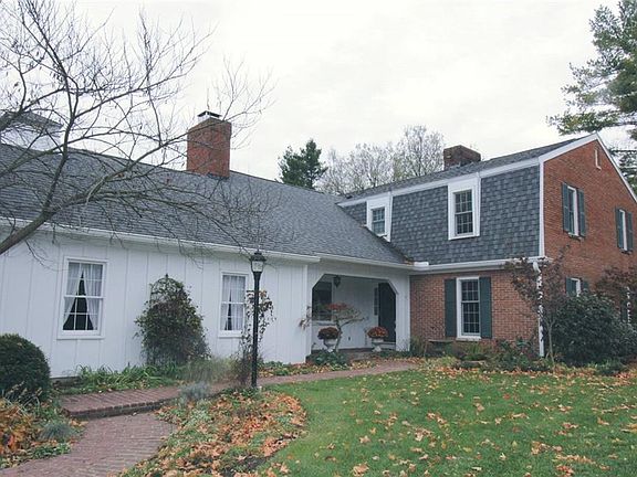 2nd image of 1336 Stratford Dr
