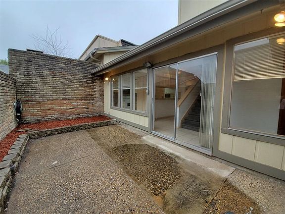 2nd image of 8560 Park Ln #73