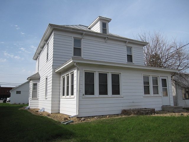 1st image of 115 Church St E