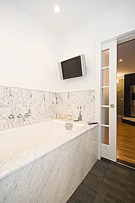 Sold by Owner | media 15