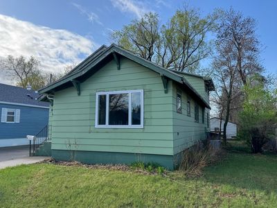 864 12th St SW, Huron, SD, 57350