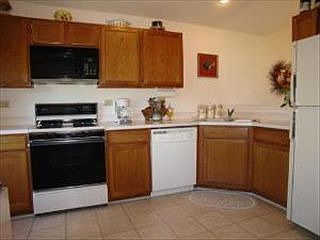 3rd image of 30W105 Willow Ln