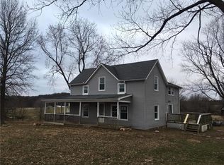 11800 S Helmig Rd, Lone Jack, MO 64070