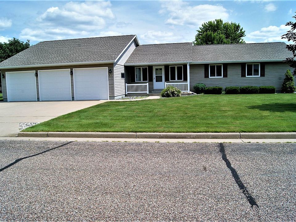 1st image of 2111 James Ct