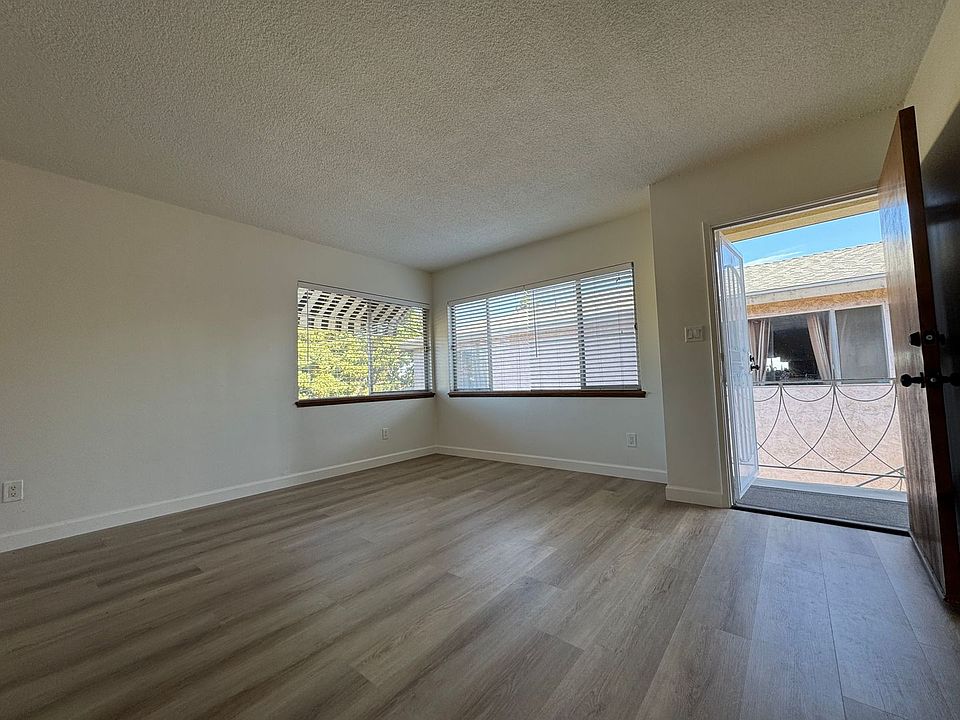 1st image of 673 W 22nd St APT 4