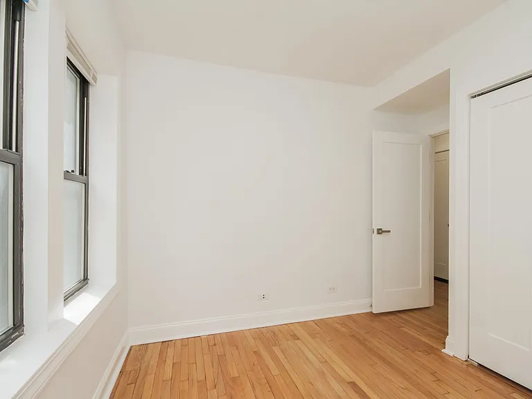 37 SQUARE APARTMENTS — Photo 30