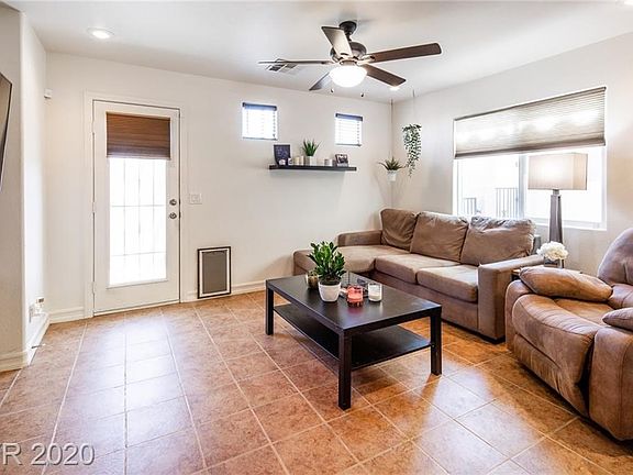 5th image of 7470 Margollini St