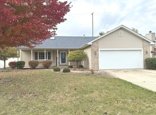 529 Suzanne Ave, Bradley, IL 60915
