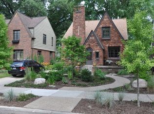 856 W Oakridge St, Ferndale, MI 48220