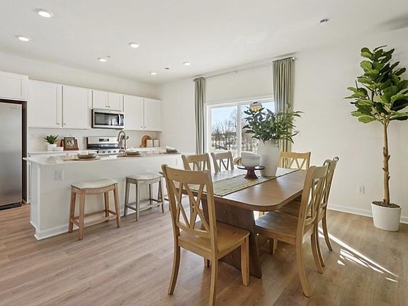 4th image of 111 Spenser Way