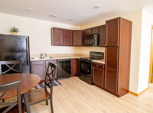 6790 Highway 100 APT 3-200, Washington, MO 63090