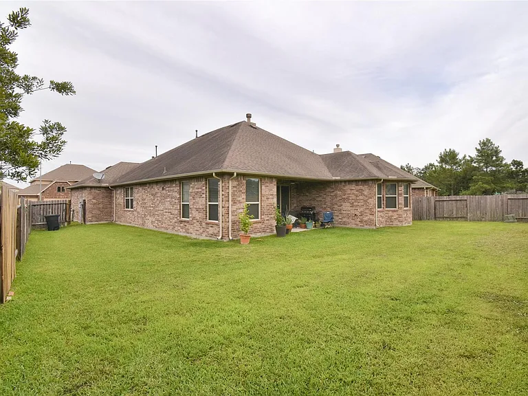 5607 S Denham Ridge Ln — Photo 36