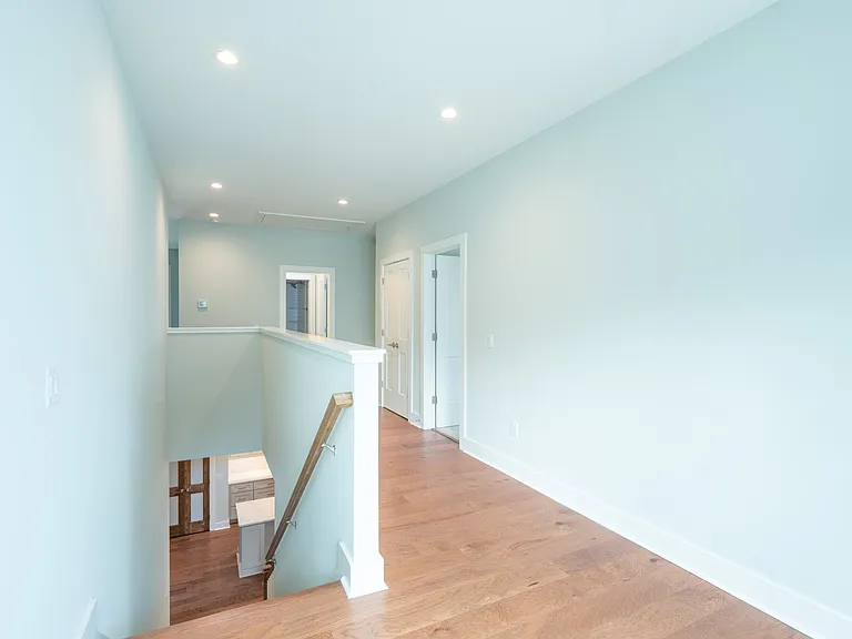 8249 Winding Creek Cir — Photo 11