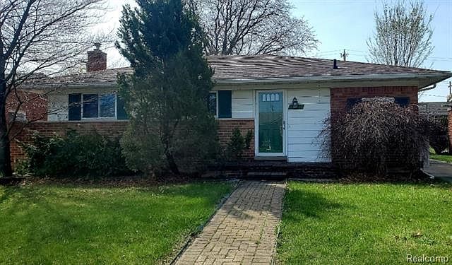 1st image of 27273 Kennedy St