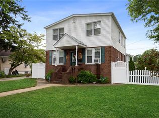 1952 Freeman Ave, East Meadow, NY 11554