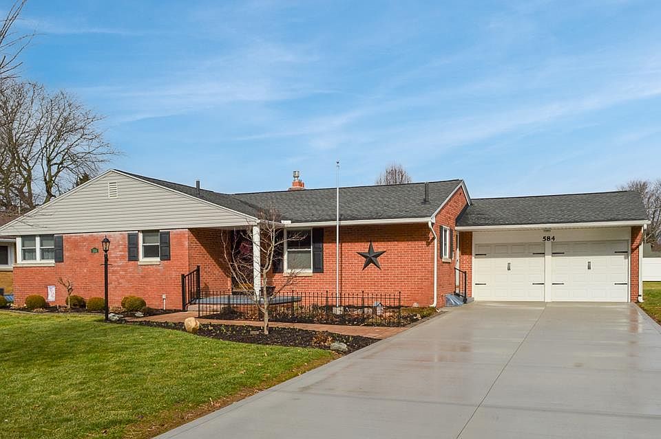1st image of 584 Fairoaks Blvd