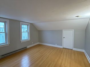 101 Vandewater St #3, Providence, RI 02908