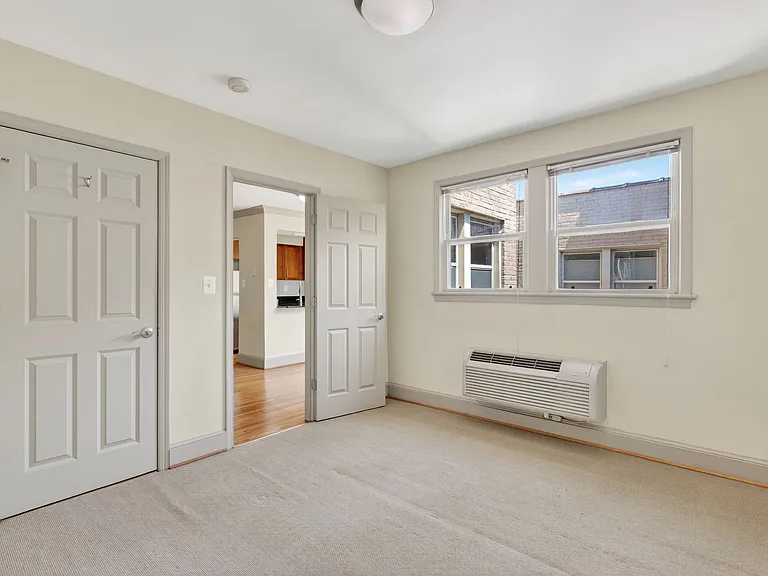 1361 K St SE #303 — Photo 10